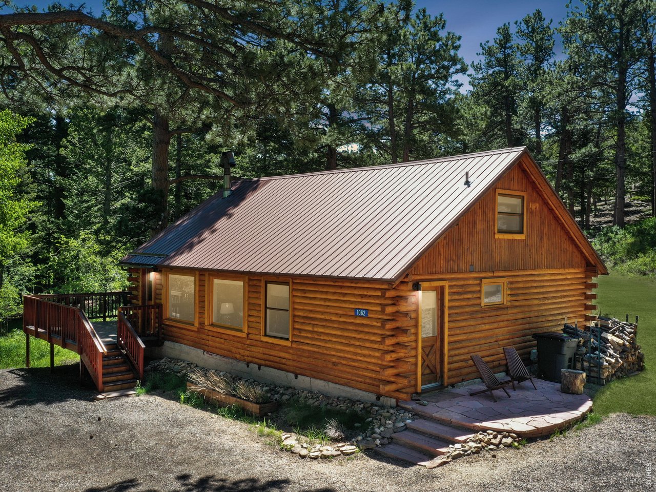 Property Photo 1 