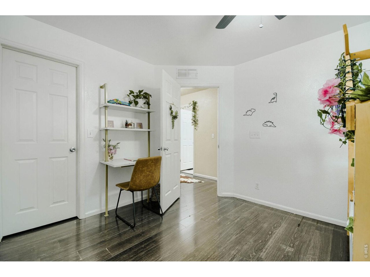 2nd Bedroom with walk-in Closet