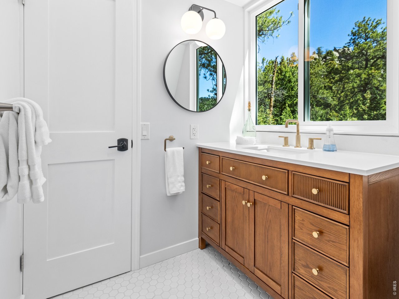 Property Photo 24 New Bath