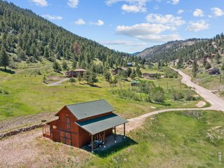 957 Dunraven Glade Rd Glen Haven, CO 80532