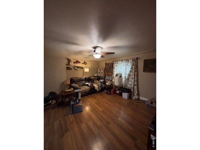 Property Photo 18 Basement Apartment Living Room