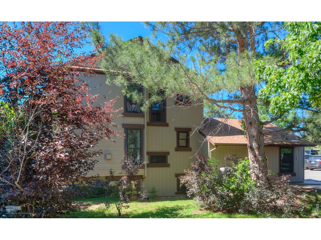 East side of townhouse