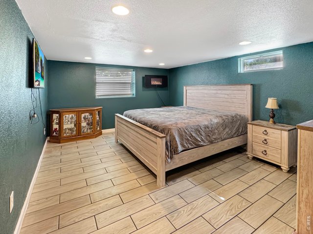 Property Photo 18 Primary Bedroom