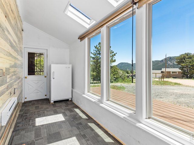 Property Photo 27 Sunroom