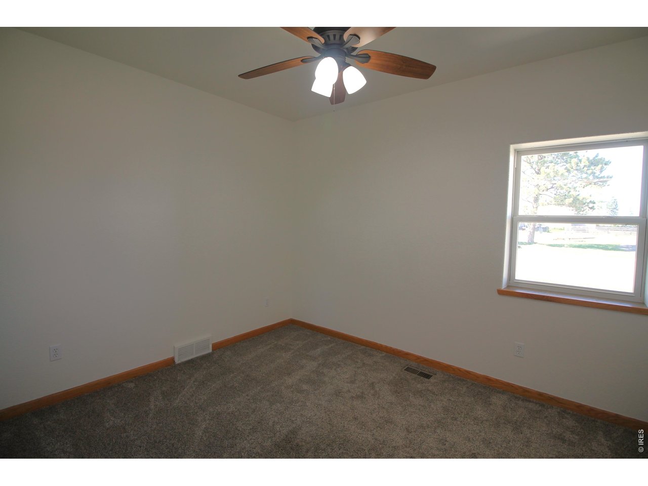 Property Photo 20 Bedroom 2