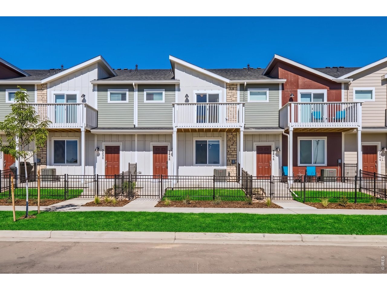 Low maintenance community