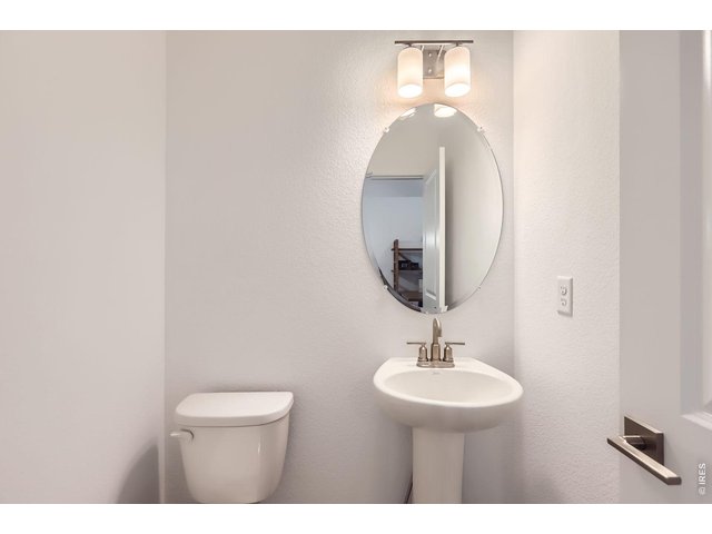 Property Photo 16 Main level bathroom - Model Home