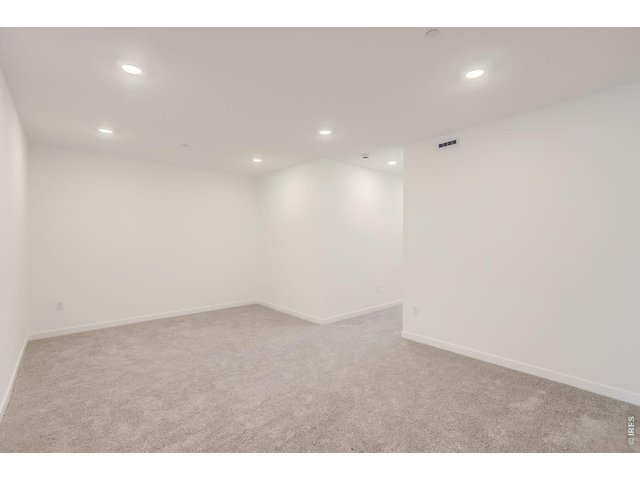 Property Photo 26 Loft - Model Home