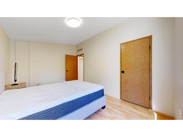 Property Photo 27 Bedroom 2 