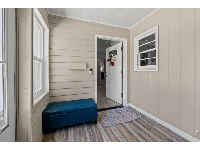 Property Photo 7 Entry Way/Mud room