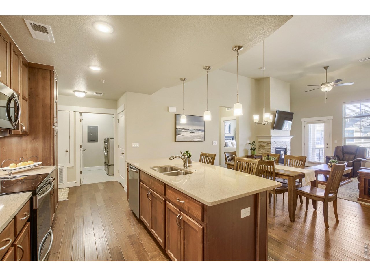 Property Photo 4 Laundry Room, Eat-In Kitchen, Dining Room, Living Room, Primary Suite