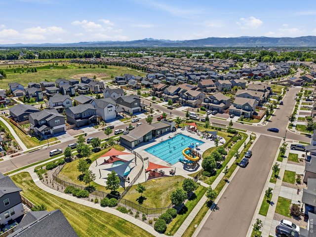 Property Photo 31 Enjoy resort style amenities including two pools, a hot tub, playgrounds, trails, community BBQ areas, abundant green space, and a 20 acre park