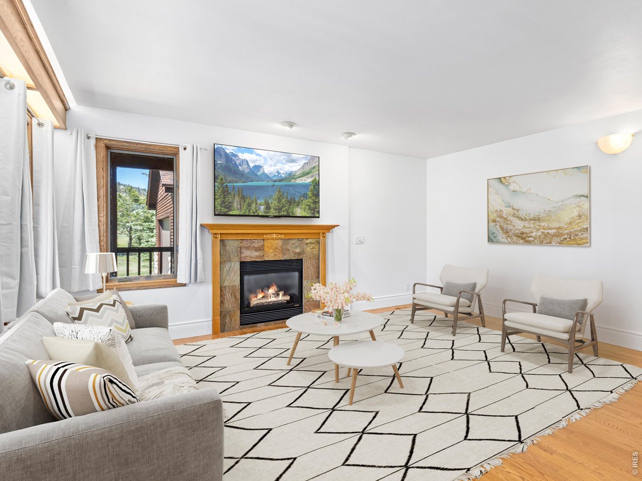 Property Photo 16 Gas Fireplace