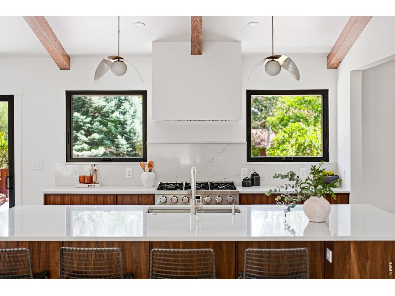 Property Photo 11 Emerald Brook Quartz countertops
