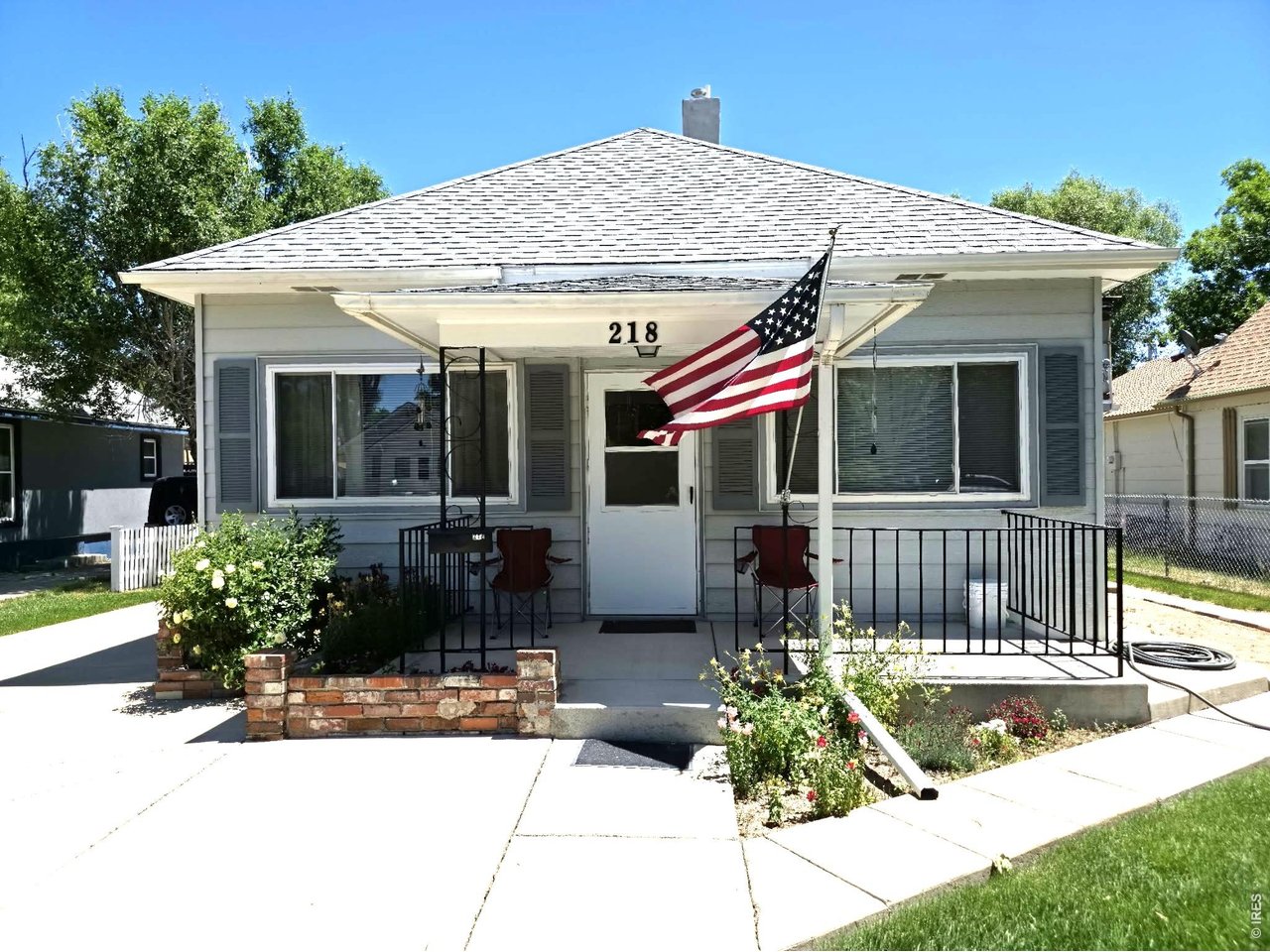 218 Maple
