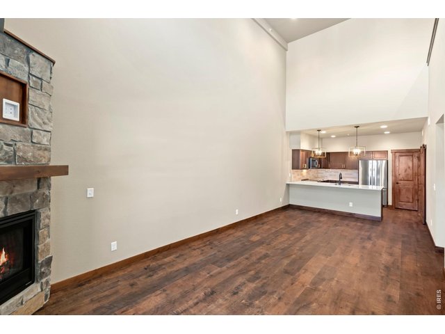 Property Photo 7 Open concept floor plan