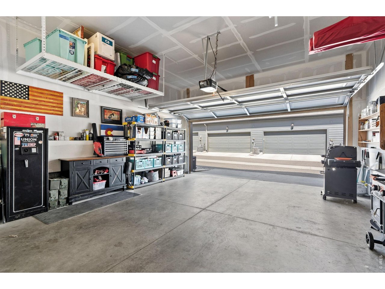 Property Photo 33 Garage Storage