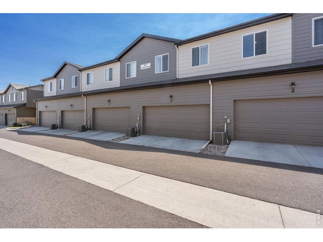 Property Photo 34 Garage Exterior
