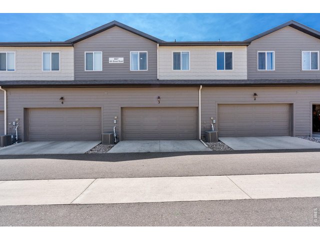Property Photo 35 Garage