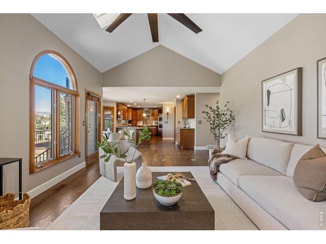 Property Photo 15 