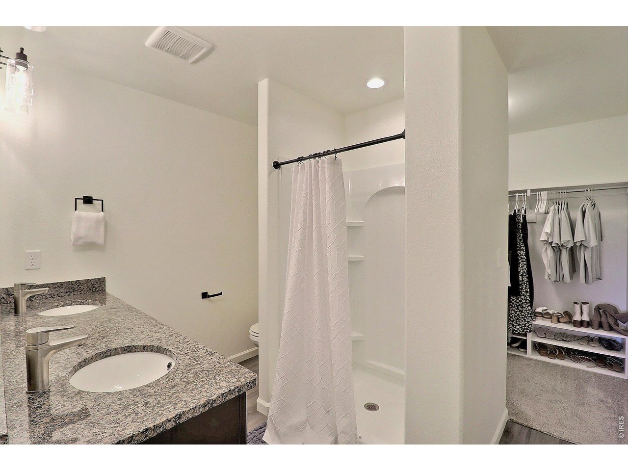 with 3/4 Primary Bathroom and Walk-In Closet