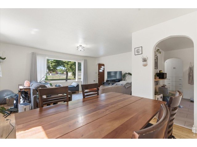 Property Photo 8 Upper unit dining area