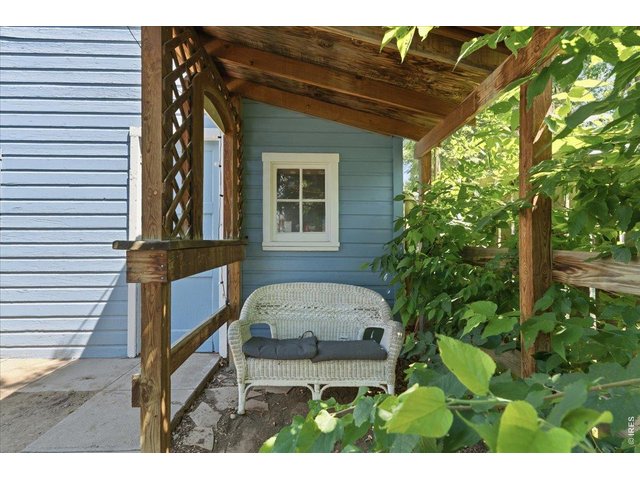 Property Photo 24 Patio space outside