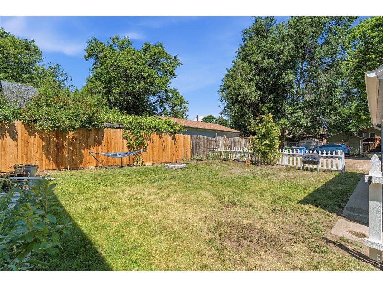 Property Photo 25 Shared backyard