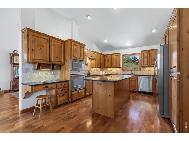 Property Photo 11 