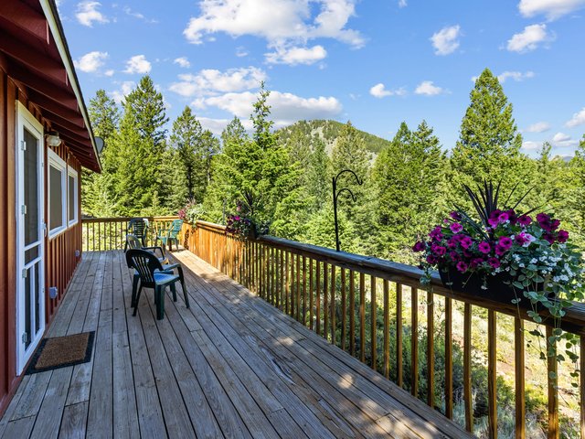 Property Photo 21 Enjoy the serenity of Colorado's natural beauty from the private deck