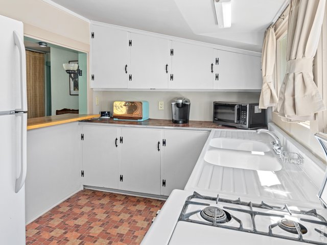 Property Photo 15 