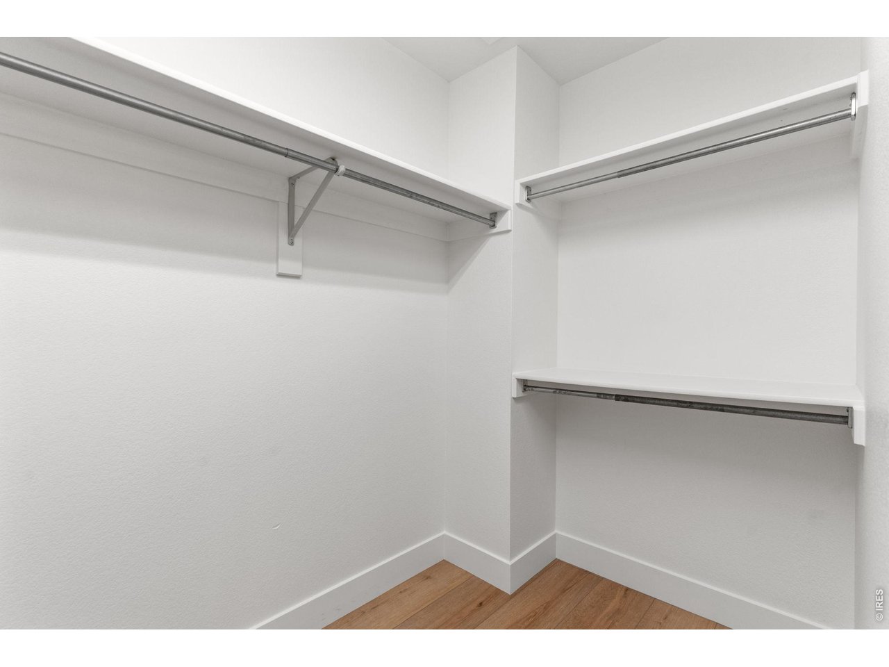 Property Photo 25 Spacious ensuite walk-in closet in the primary bedroom
