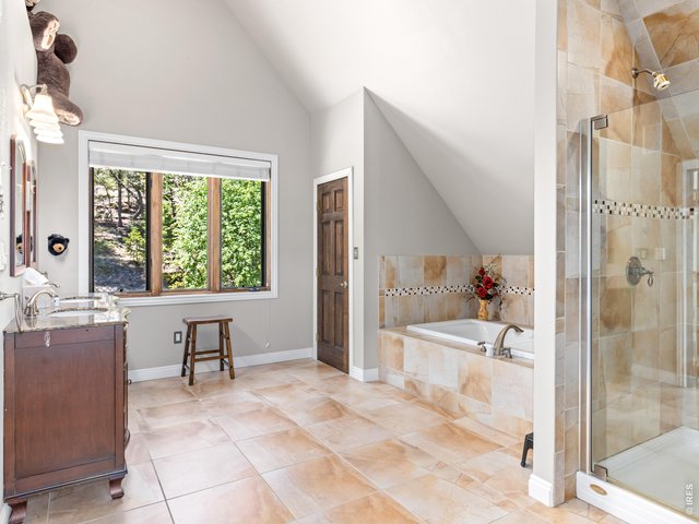 Property Photo 16 Luxury Primary Bath