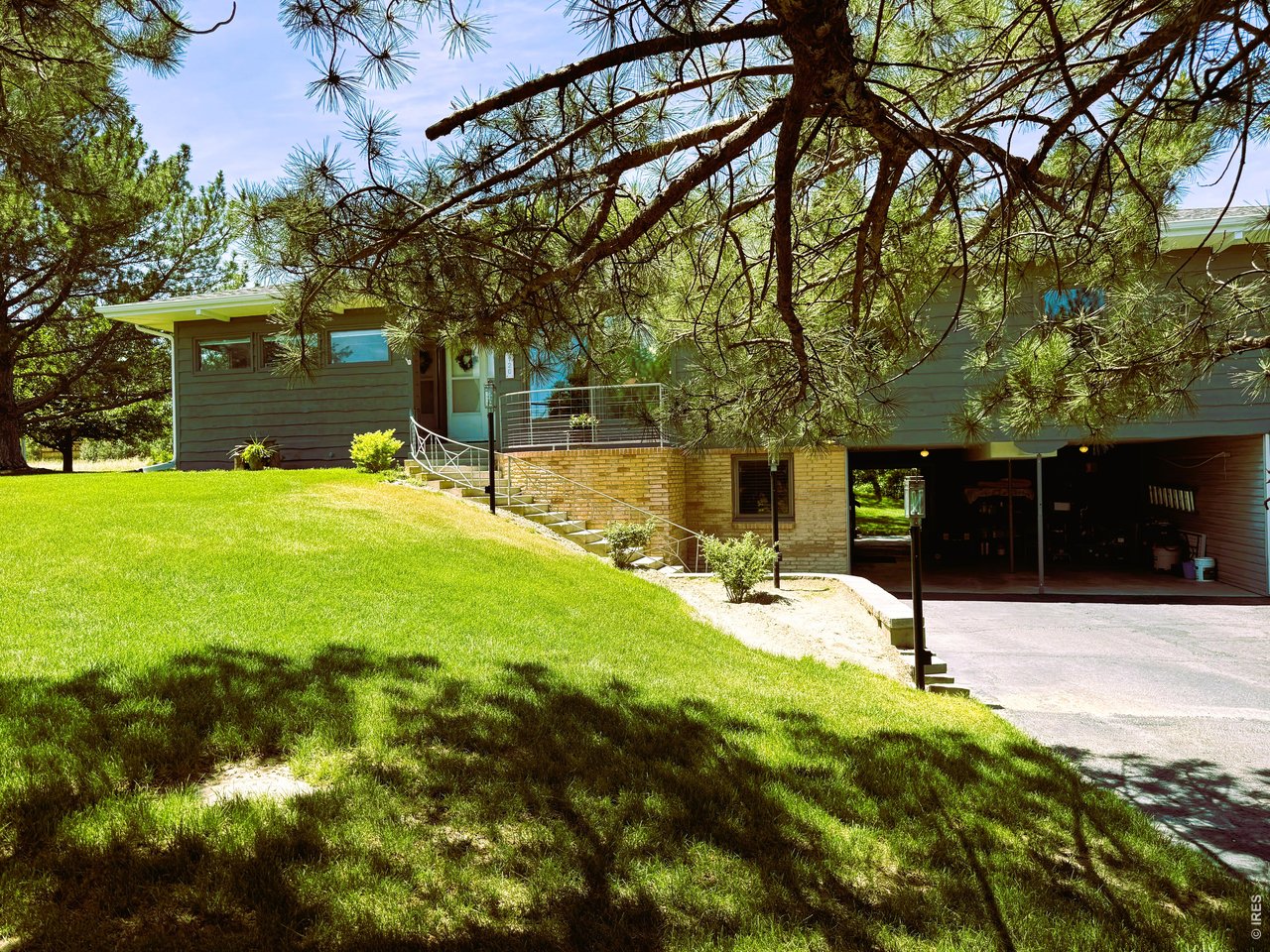 Property Photo 3 