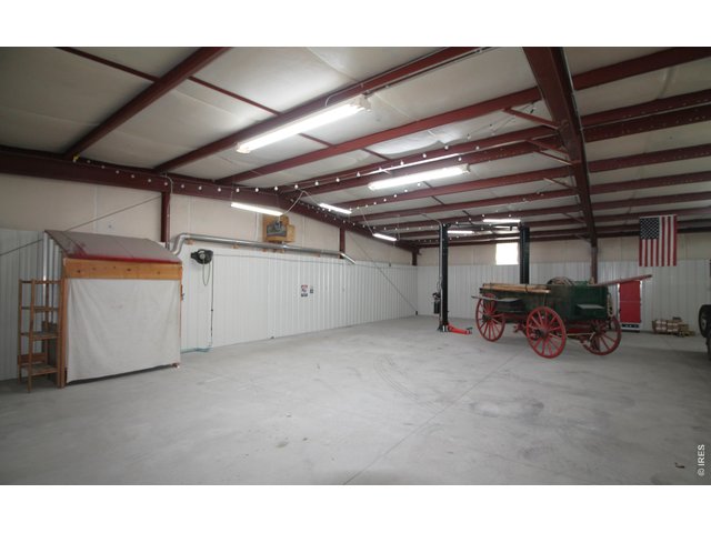 Property Photo 37 50'x60' heated side of shop with concrete floor