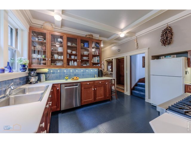 Property Photo 16 