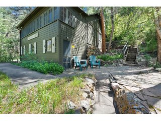 11005 W Highway 14 Bellvue, CO 80512