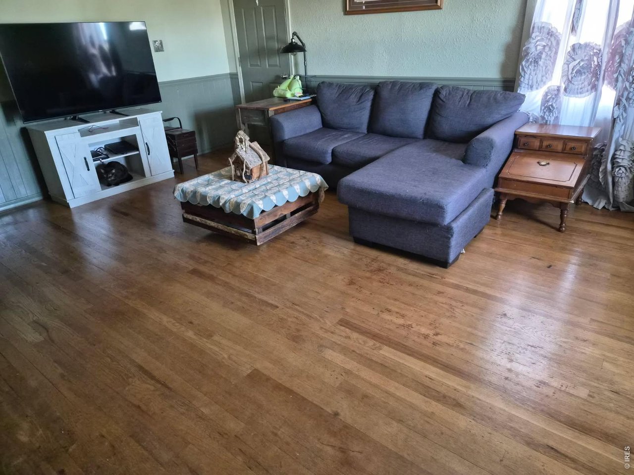 Property Photo 15 finished hard wood floors