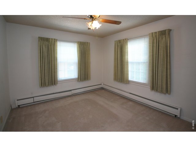 Property Photo 12 Bedroom 1