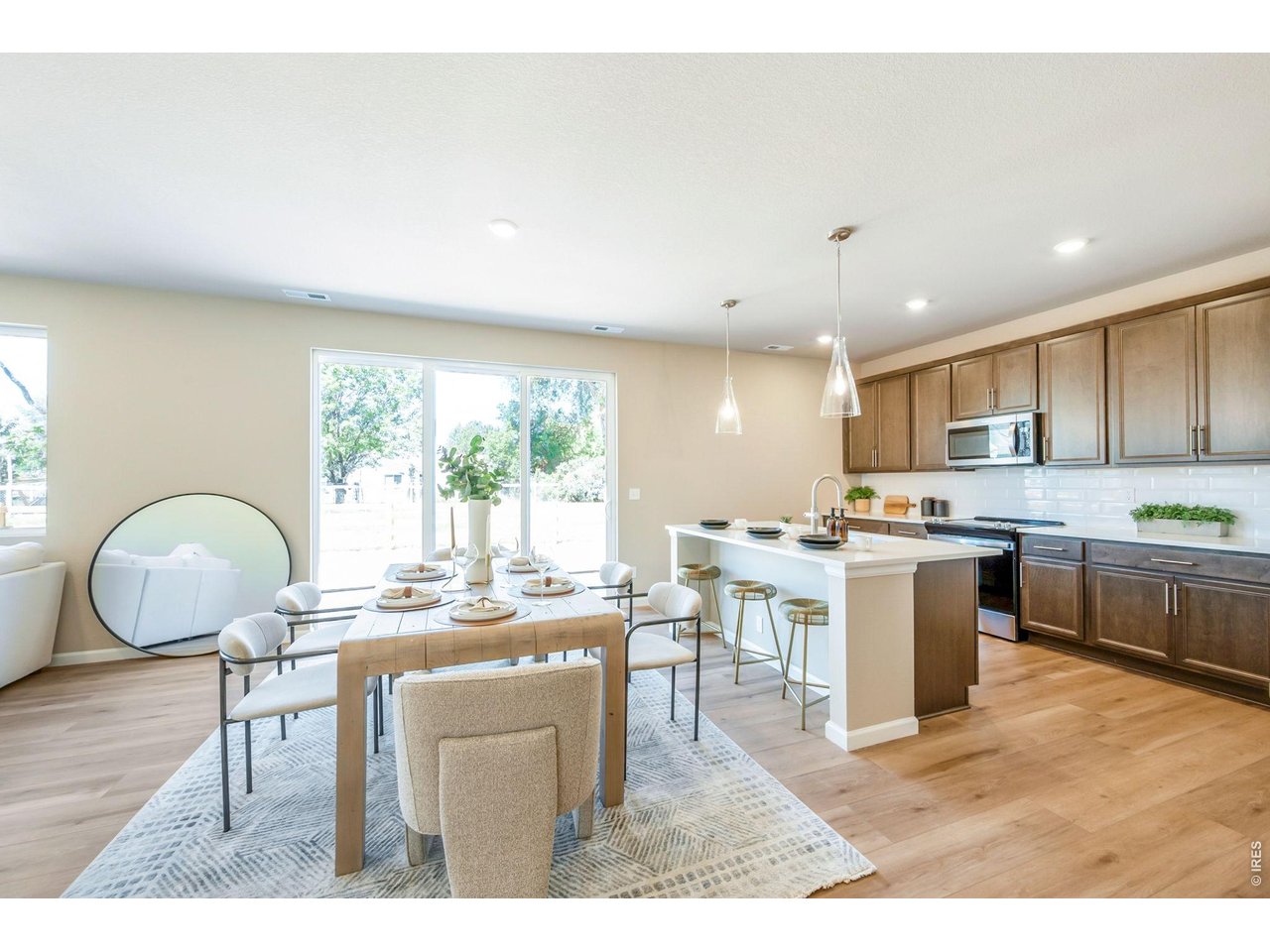 Great floor plan for entertaining