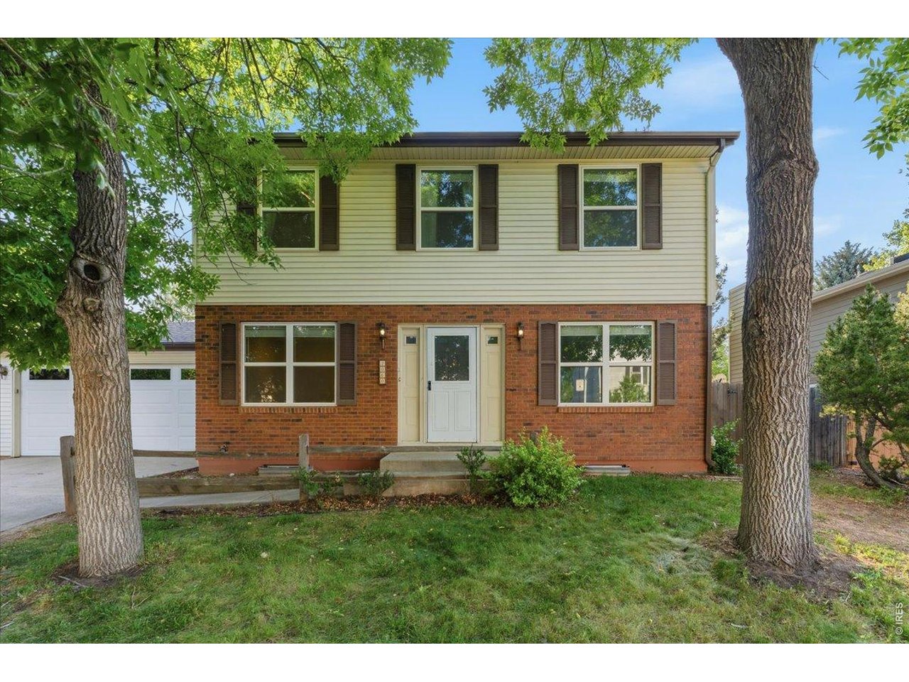 Property Photo 1 Welcome to 2060 Bennington
