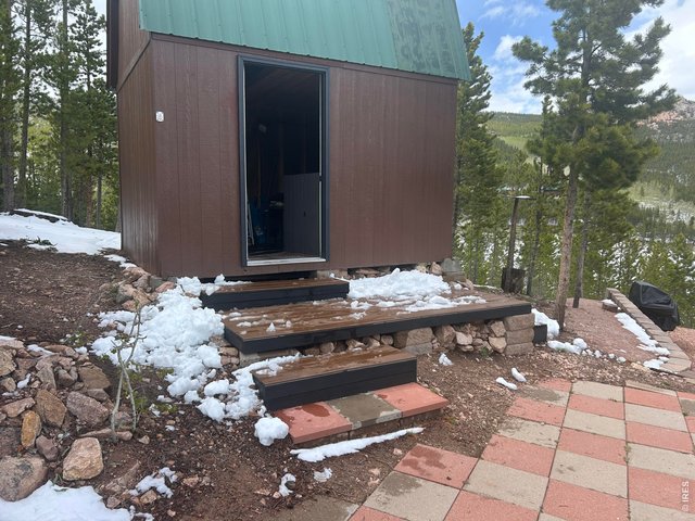 Property Photo 7 Storage shed with deck to enjoy morning coffee