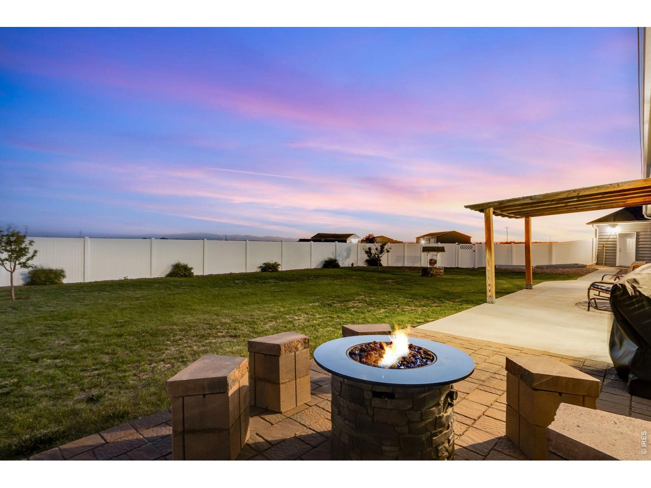 Property Photo 9 Fire Pit