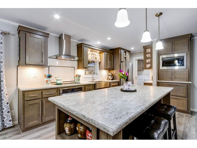 Property Photo 20 Stainless steel appliances which are all included