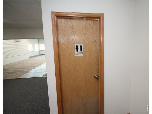 Property Photo 21 Restroom