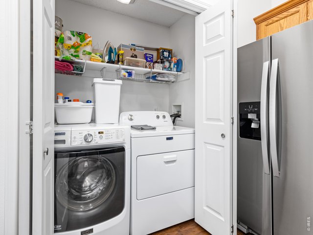 Property Photo 13 Laundry space