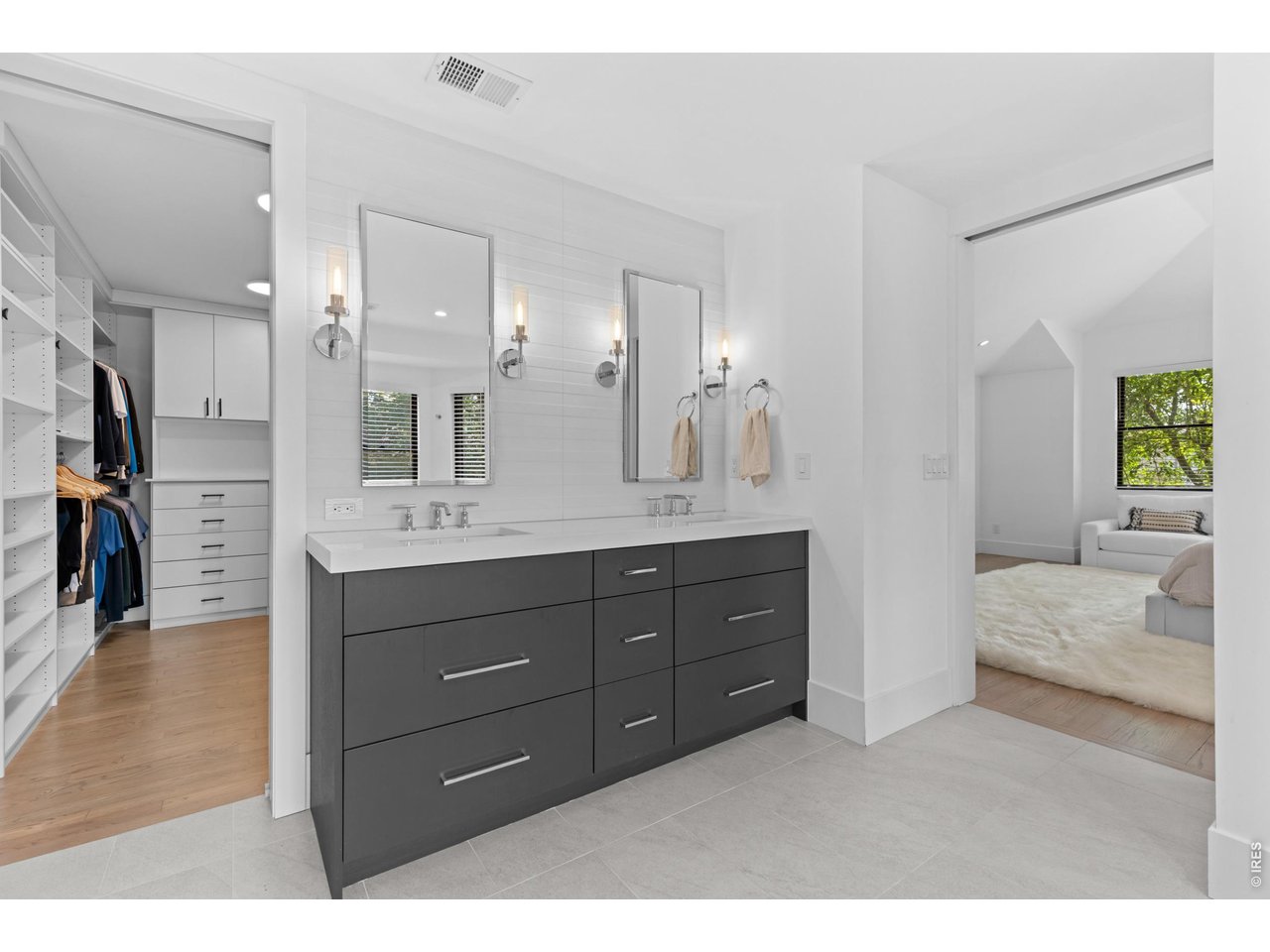 Double Vanity with Robern Powered Mirrors