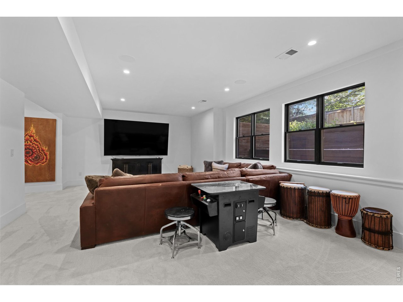 Huge Egress Window - GREAT Natural Light
