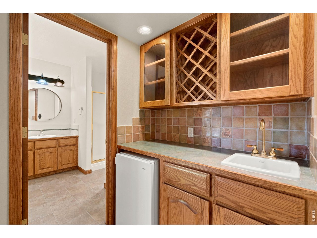 Property Photo 40 Basement Wet Bar