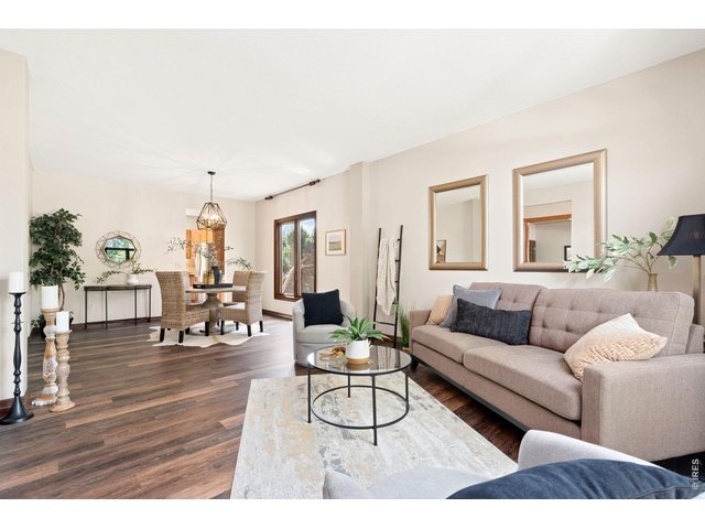 Property Photo 9 Family Room
